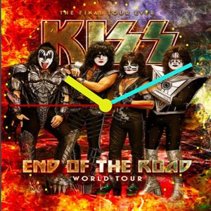 Kiss 3 by Looney