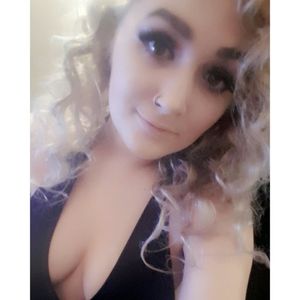 elanor_hill profile picture