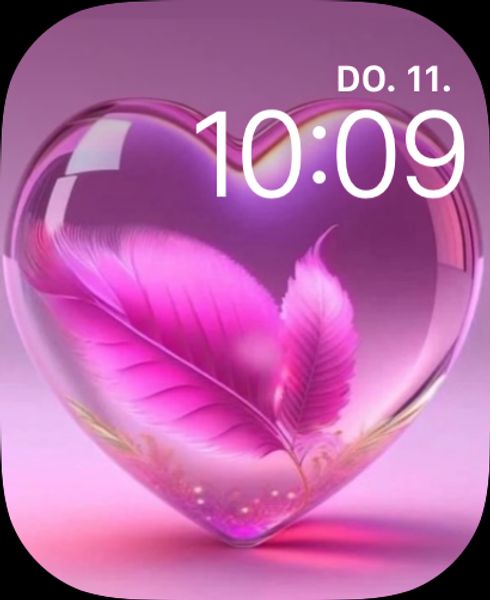 Pink heart of glass
