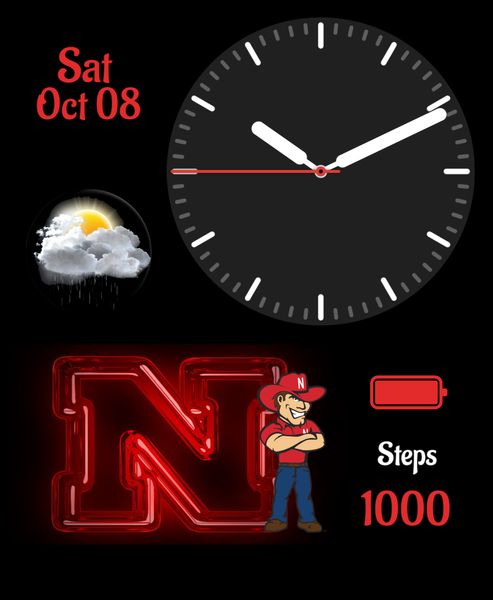 Apple-Tracy Huskers